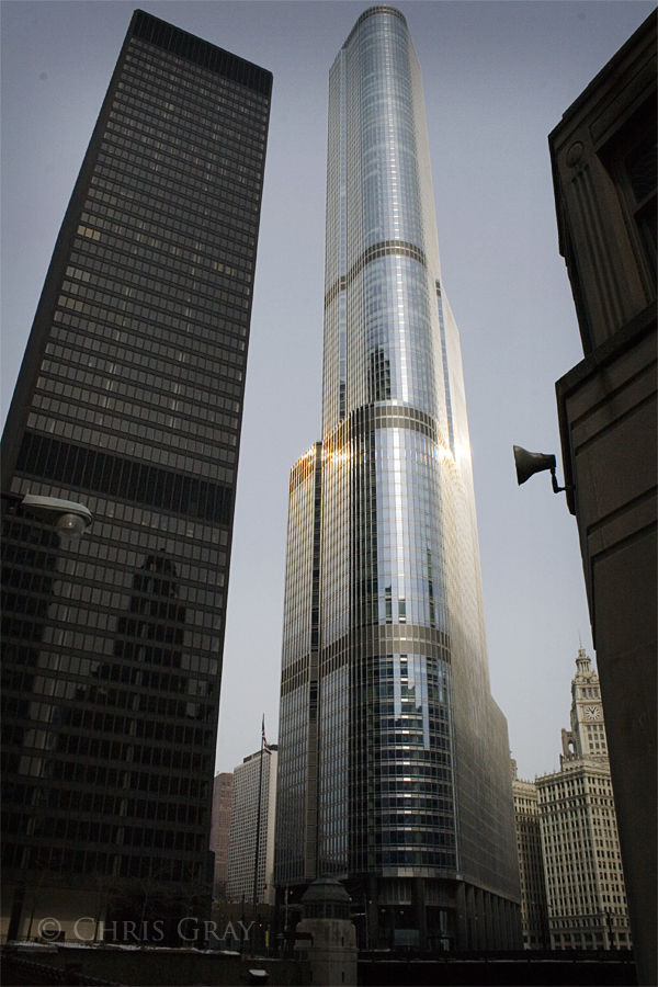 Chicago - Trump Tower.jpg